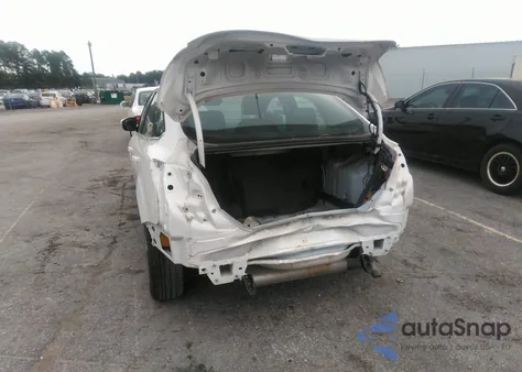 2013 Ford Focus Titanium z USA, uszkodzony, nr VIN 1FADP3J26DL255003